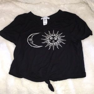 Gaze sun and moon crop top